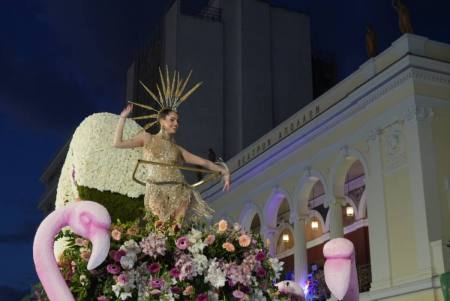 Έκρηξη χαράς σε ρυθμό Ποδαράτης στη μεγάλη νύχτα της Πάτρας