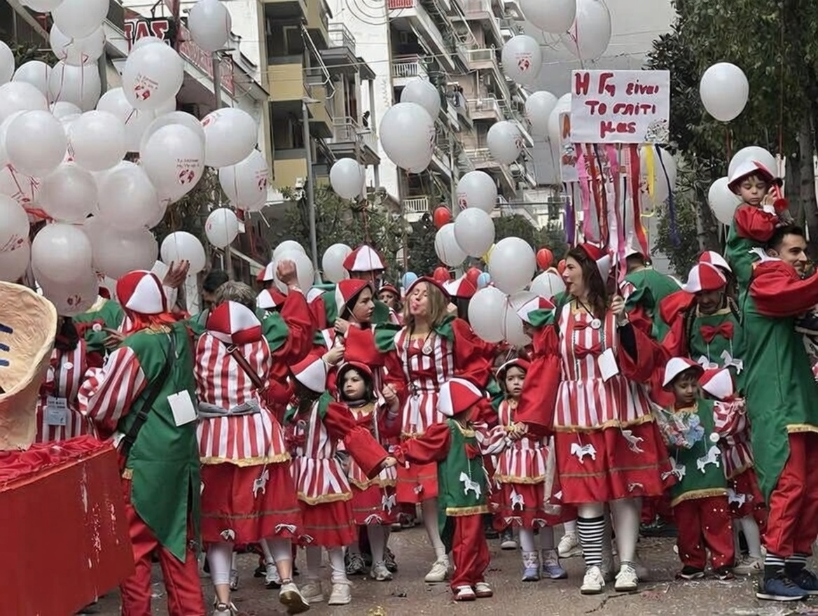 Πάτρα: Ποτάμι χαράς και δημιουργίας στο Καρναβάλι των Μικρών- ΦΩΤΟ