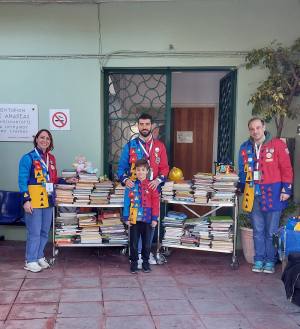 «Του Κουτιού τα Παραμύθια» έφεραν 370 παιδικά βιβλία στο Καραμανδάνειο