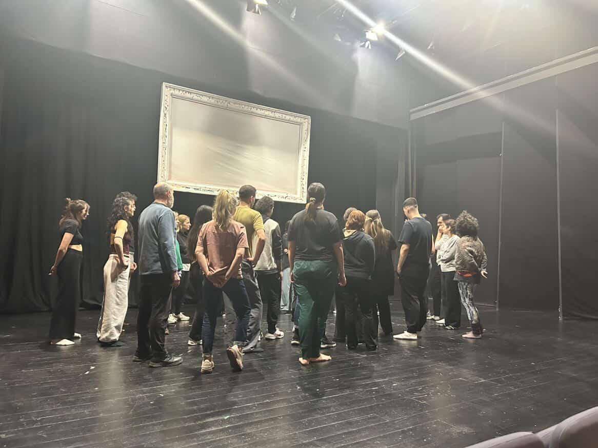 Ηθοποιός – σκηνοθέτης Αντώνης Διαμαντής η ζωντανή πράξη πέρα από το «Φτωχό Θέατρο»