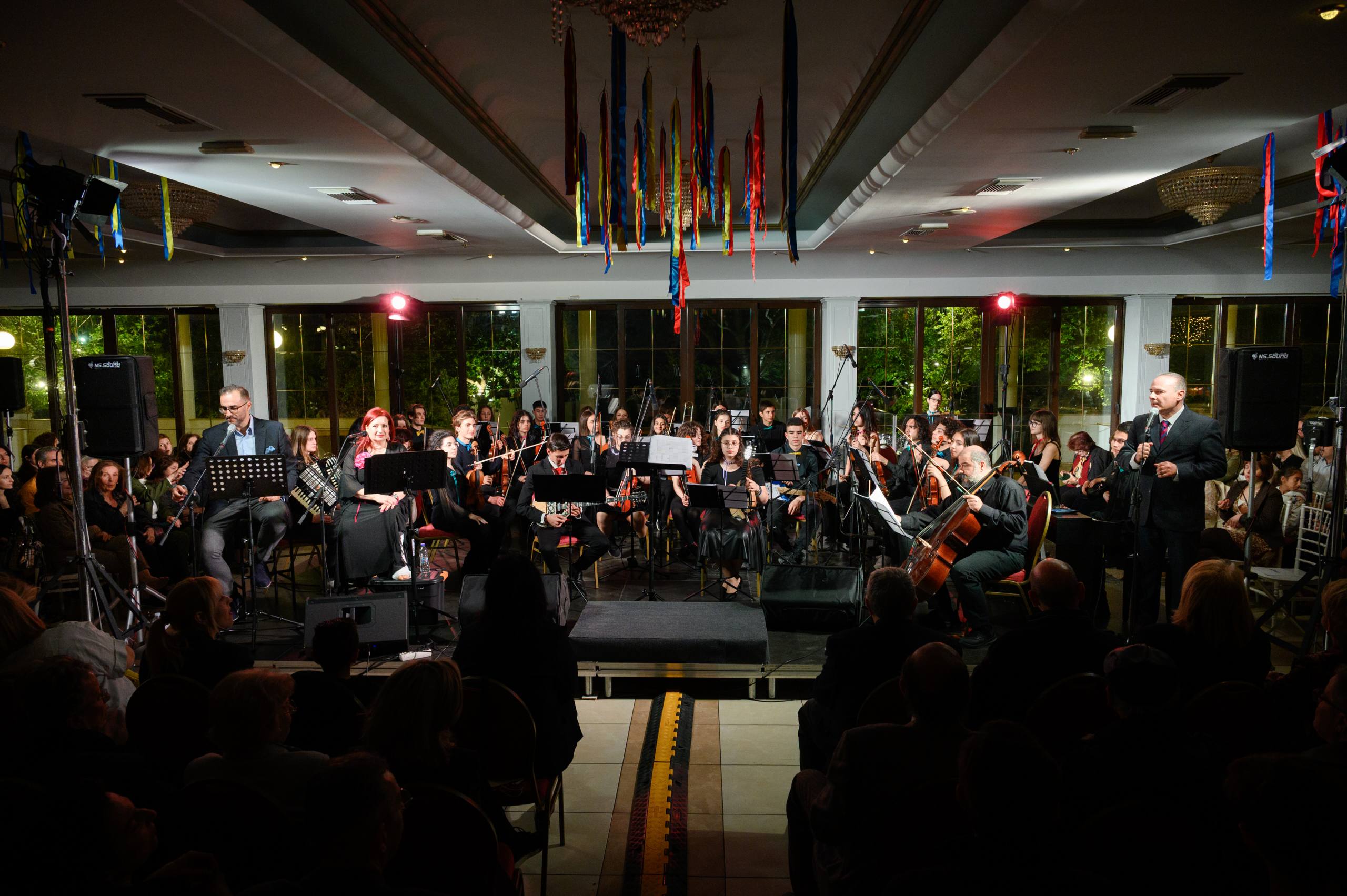 Θρίαμβος για τη “Youth Orchestra Patras” στις «Νότες Ρομαντισμού και Νοσταλγίας» από το “Patrinorama Hellenic”