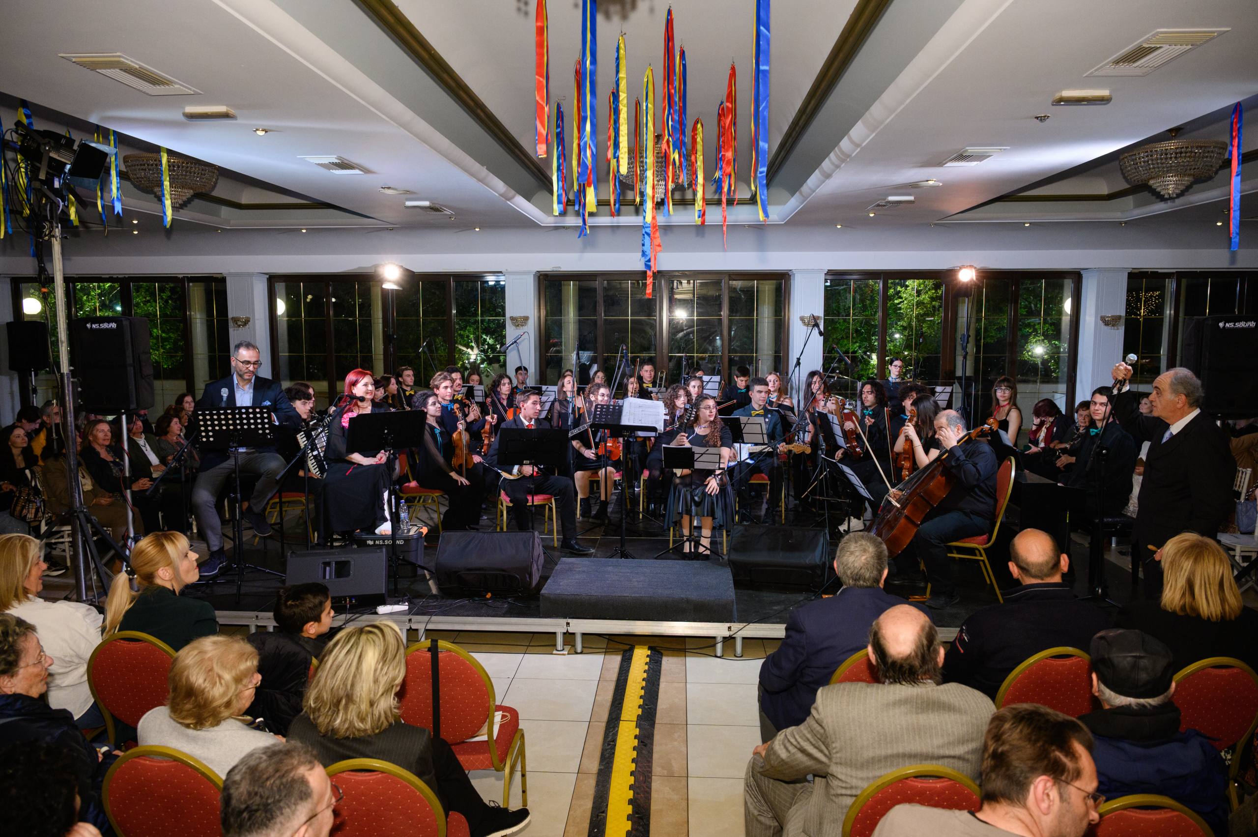 Θρίαμβος για τη “Youth Orchestra Patras” στις «Νότες Ρομαντισμού και Νοσταλγίας» από το “Patrinorama Hellenic”