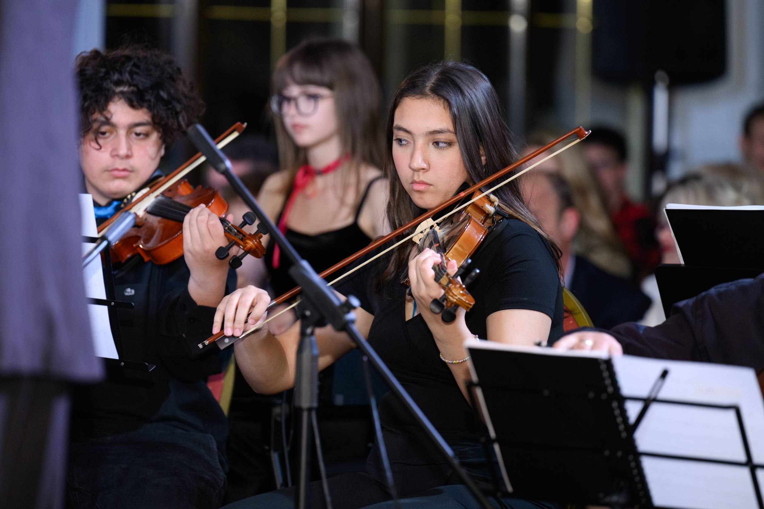 Θρίαμβος για τη “Youth Orchestra Patras” στις «Νότες Ρομαντισμού και Νοσταλγίας» από το “Patrinorama Hellenic”