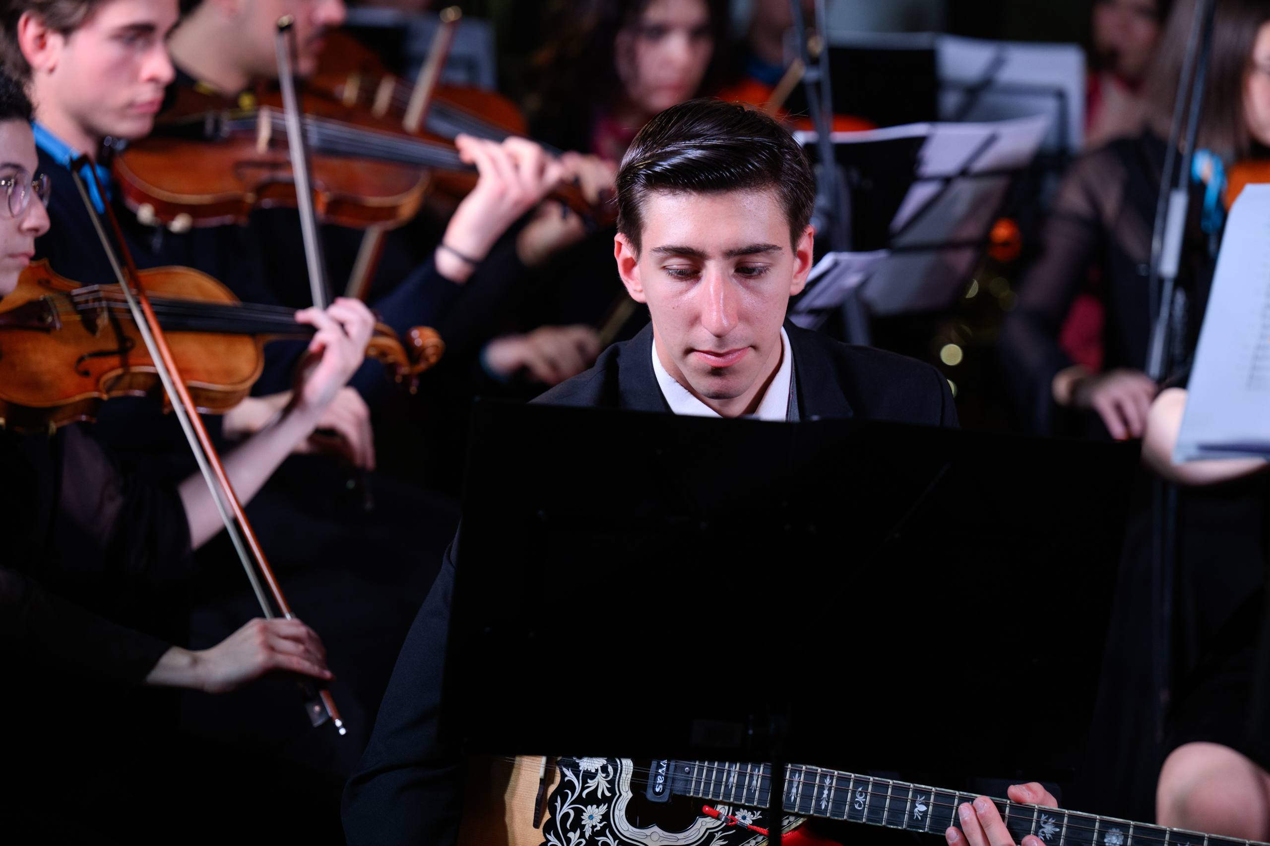 Θρίαμβος για τη “Youth Orchestra Patras” στις «Νότες Ρομαντισμού και Νοσταλγίας» από το “Patrinorama Hellenic”