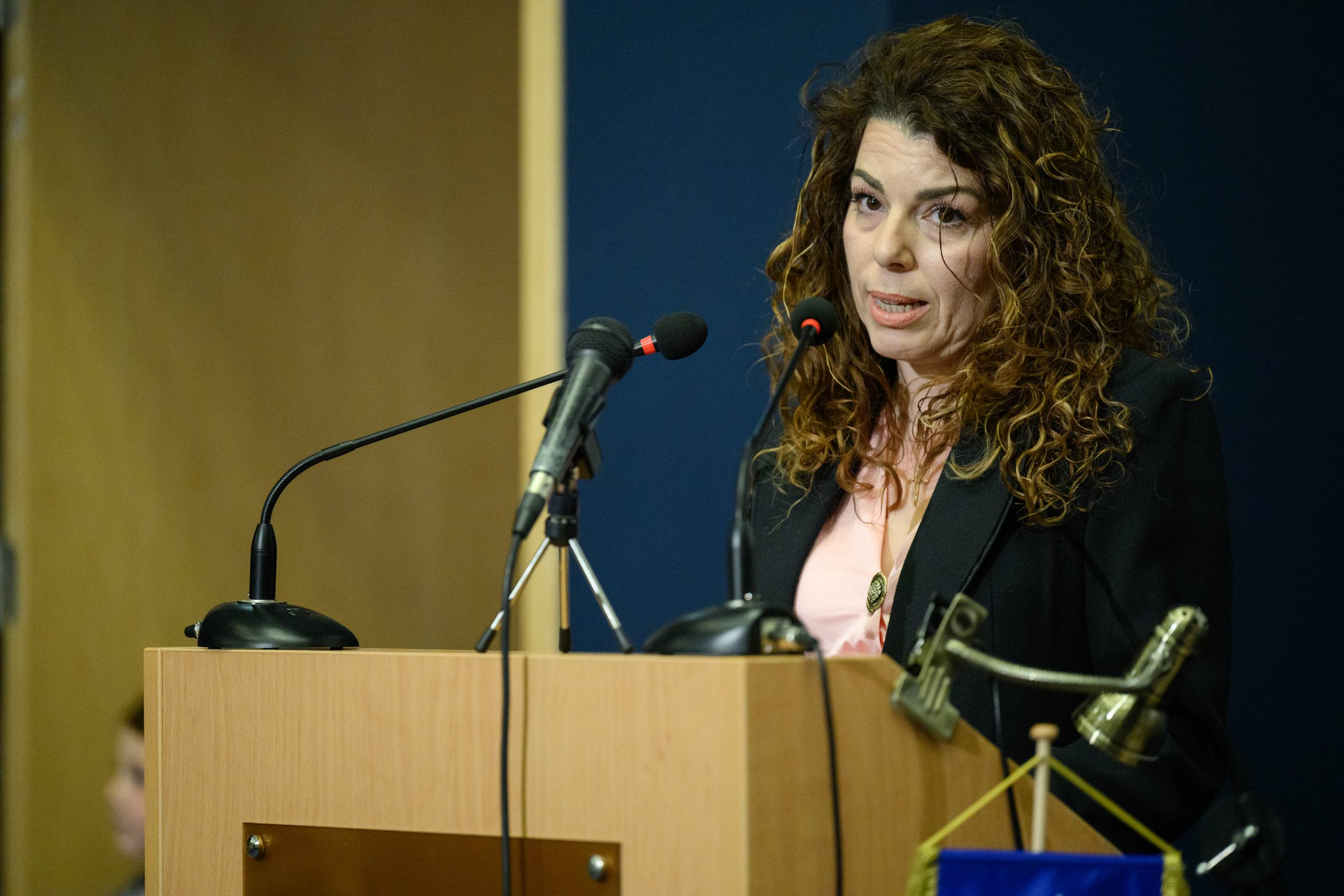 Η Πάτρα υποκλίθηκε στον “γιατρό των φτωχών” Αυξέντιο Καλαγκό!