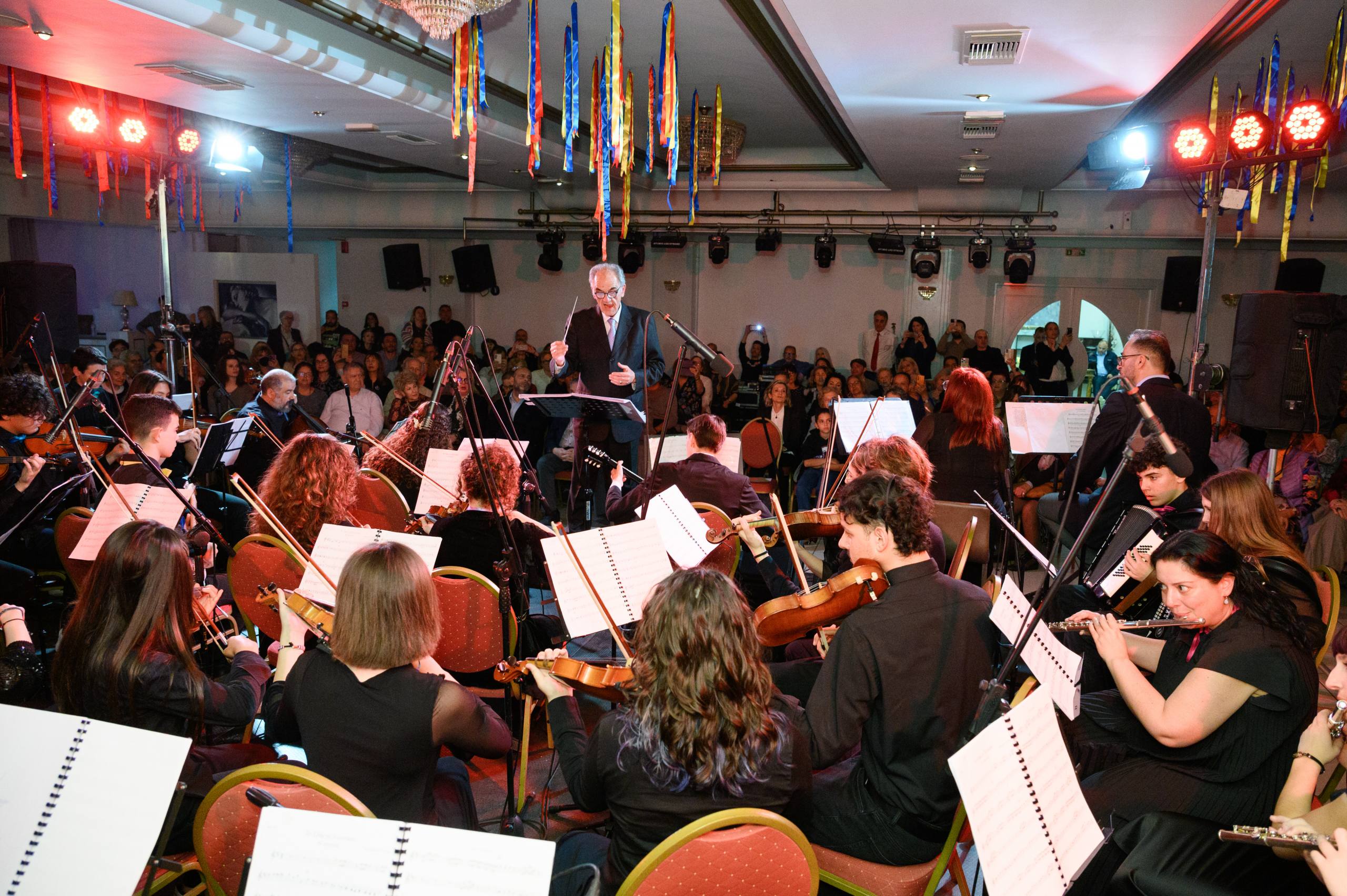 Θρίαμβος για τη “Youth Orchestra Patras” στις «Νότες Ρομαντισμού και Νοσταλγίας» από το “Patrinorama Hellenic”