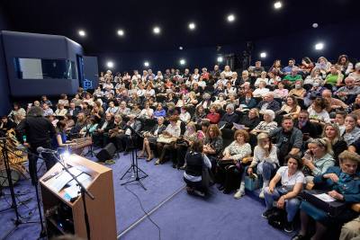 Λύκειον των Ελληνίδων Πατρών: Ενθουσίασε το κοινό η μουσικοαφηγηματική εκδήλωση «Τ’αγνάντεμα»