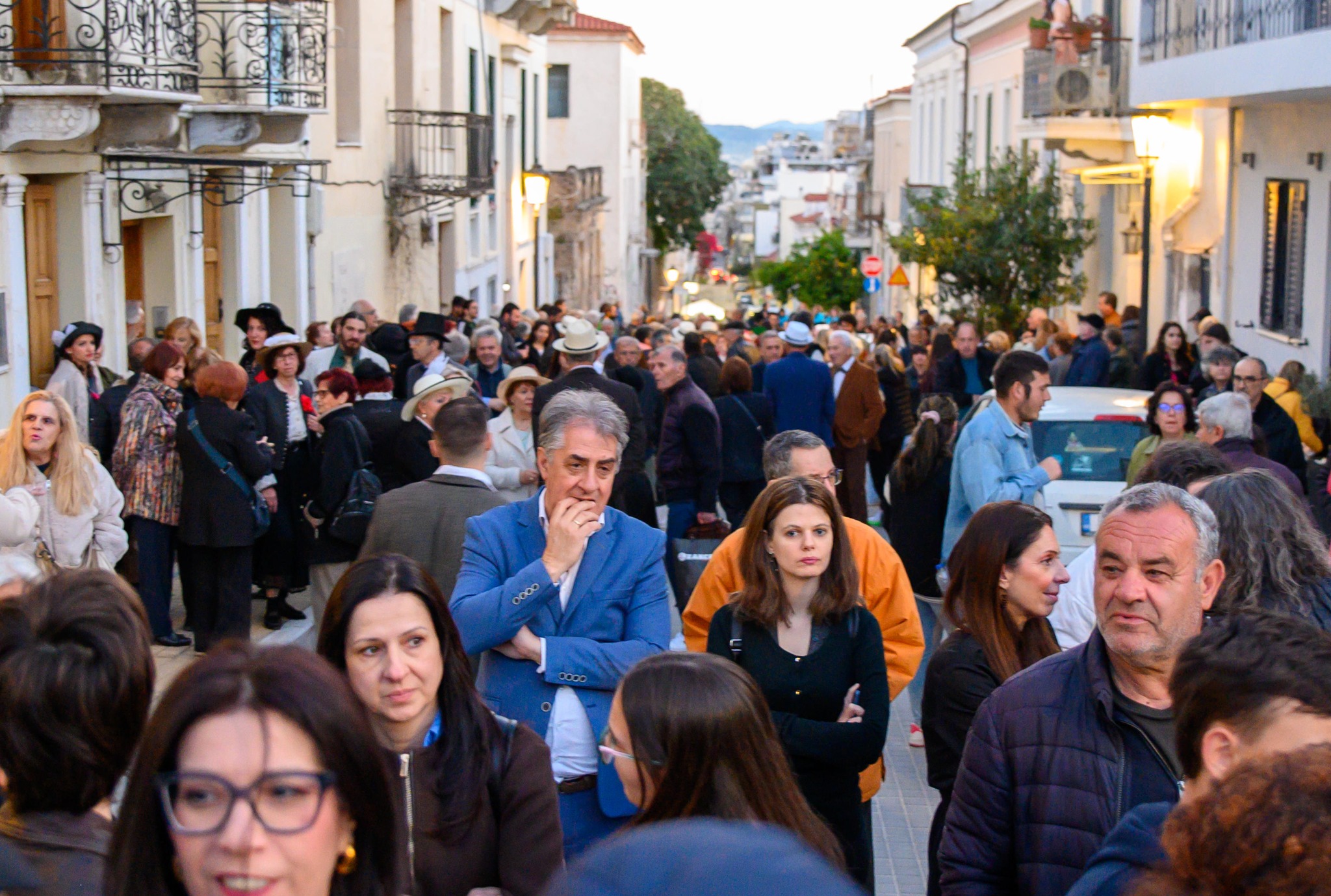 Καντάδες που μάγεψαν το κοινό, μια βραδιά συγκίνησης για την Πάτρα