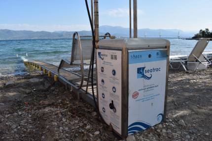 Μηχανήματα αυτόνομης πρόσβασης στη θάλασσα για άτομα με αναπηρία και κινητικά προβλήματα σε Βραχνέικα και Ρίο