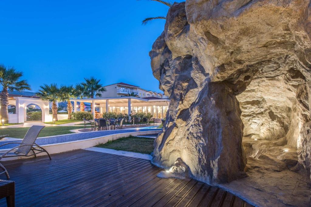 Galaxy Beach Resort, BW Premier Collection -Εκεί όπου η φιλοξενία συναντά την Ιστορία