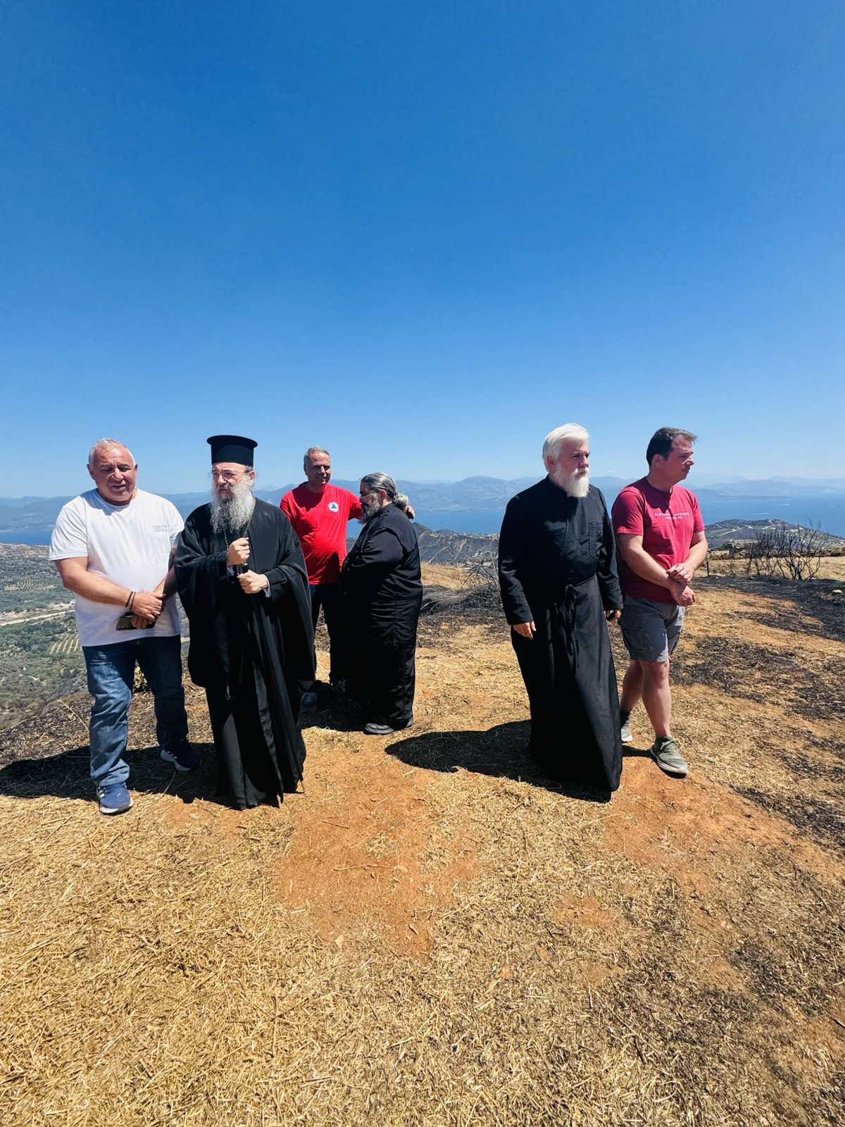 Σεβασμιώτατος Μητροπολίτης Πατρῶν κκ Χρυσόστομος: «Εὐχαριστοῦμε εὐγνωμόνως τούς Πυροσβέστες…».