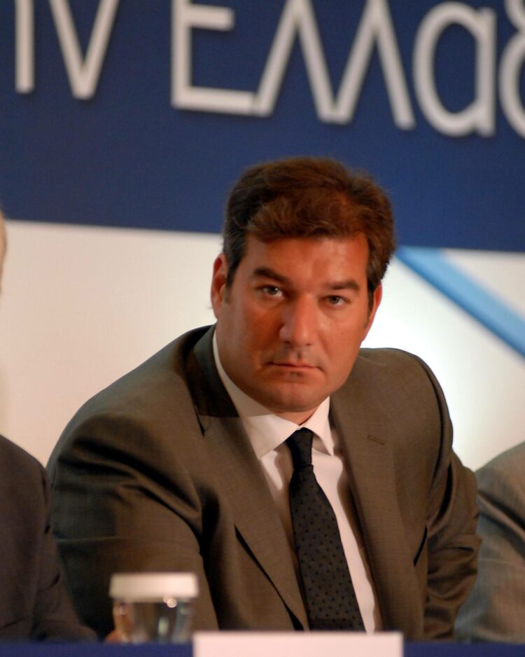 Ο Νίκος Καραχάλιος στο “πατρινόραμα”:”Ο Καραμανλής πρωθυπουργός,σε κυβέρνηση εθνικού σκοπού”