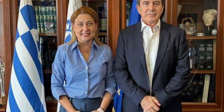 Χριστίνα Αλεξοπούλου: Παρέμβαση για τις ειδικές άδειες αστυνομικών που είναι δικαστικοί συμπαραστάτες ΑμεΑ